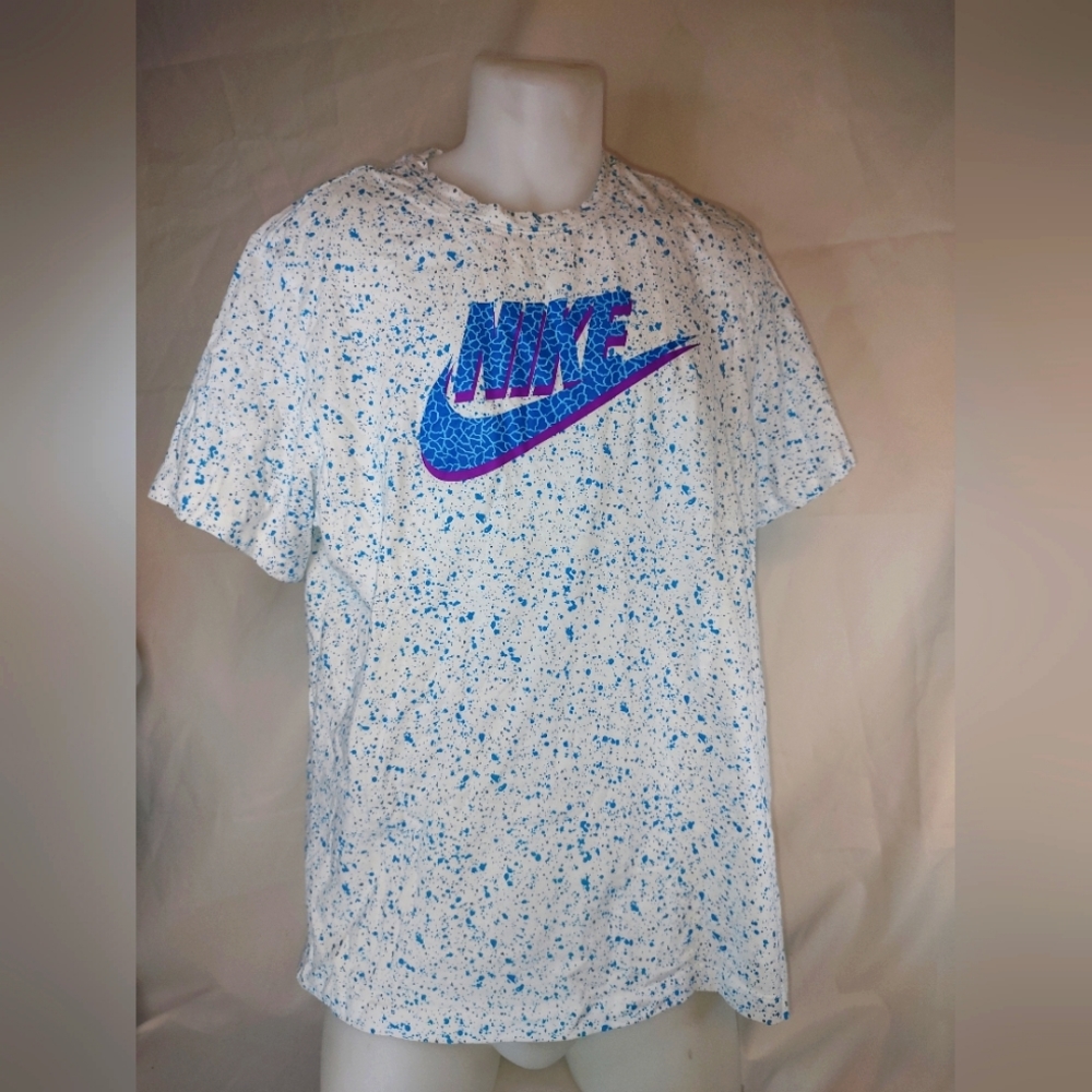 NIKE SWOOSH RETRO PAINT SPLATTER GRAPHIC T-SHIRT MENS SIZE XL CU6809-100 WHITE